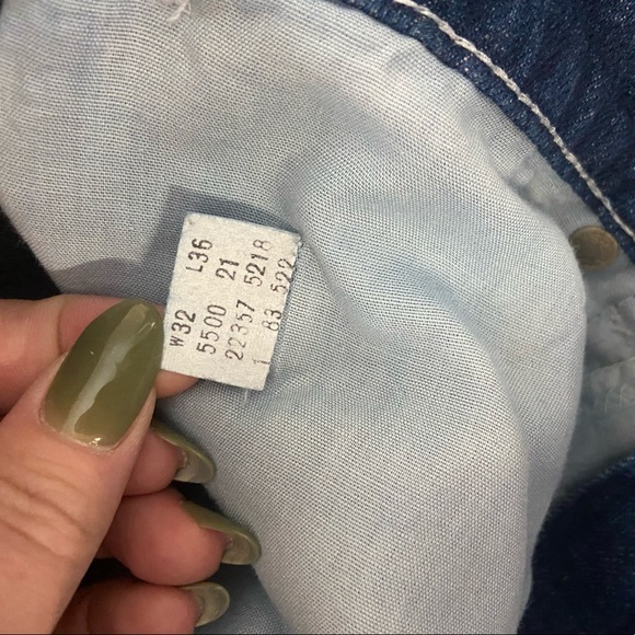 Vintage Levi’s “Movin On” 80s Straight Leg Jeans - Picture 13 of 16